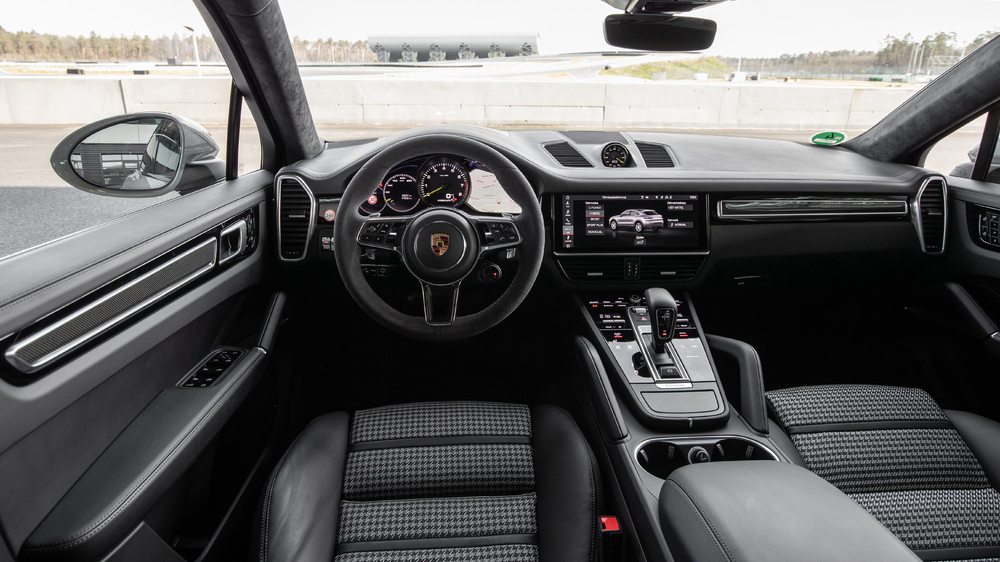 Porsche Cayenne Coupé E-Hybrid Carro Híbrido Plug-in Vista Interior