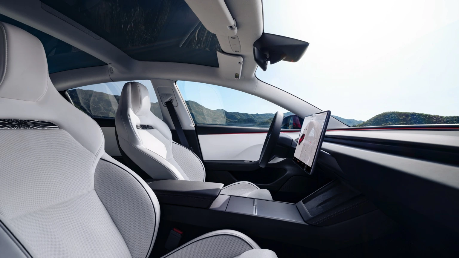 Tesla Model 3 Performance, versão 2024, veículo elétrico, vista interior